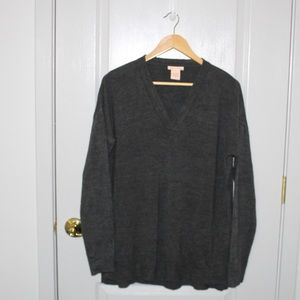 V NECK SWEATER